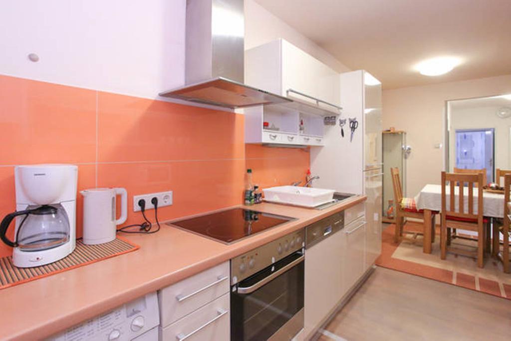 Apartment Mariahilf - 4Rooms4You Wien Rum bild